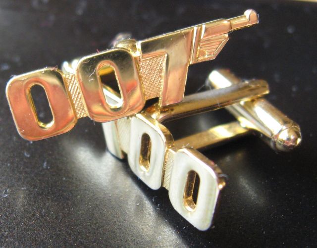 007_cufflinks.jpg